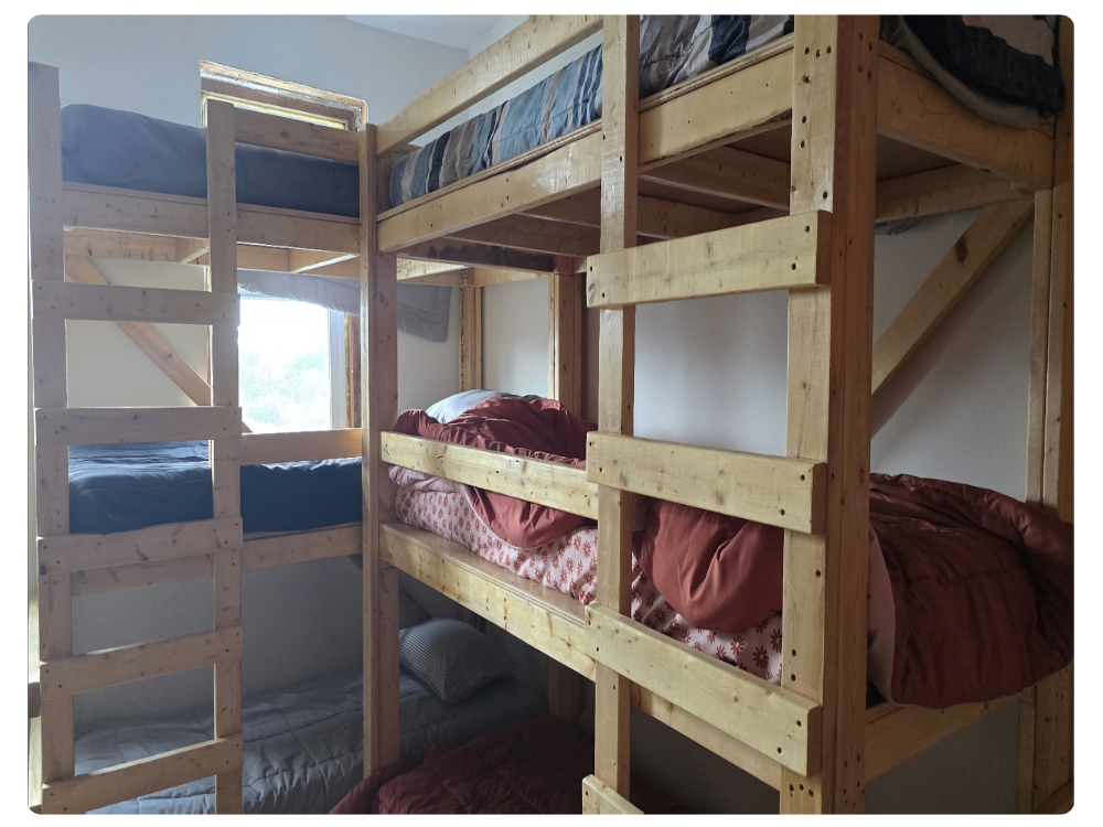 IMG_2824-bed IMG_2824-bed